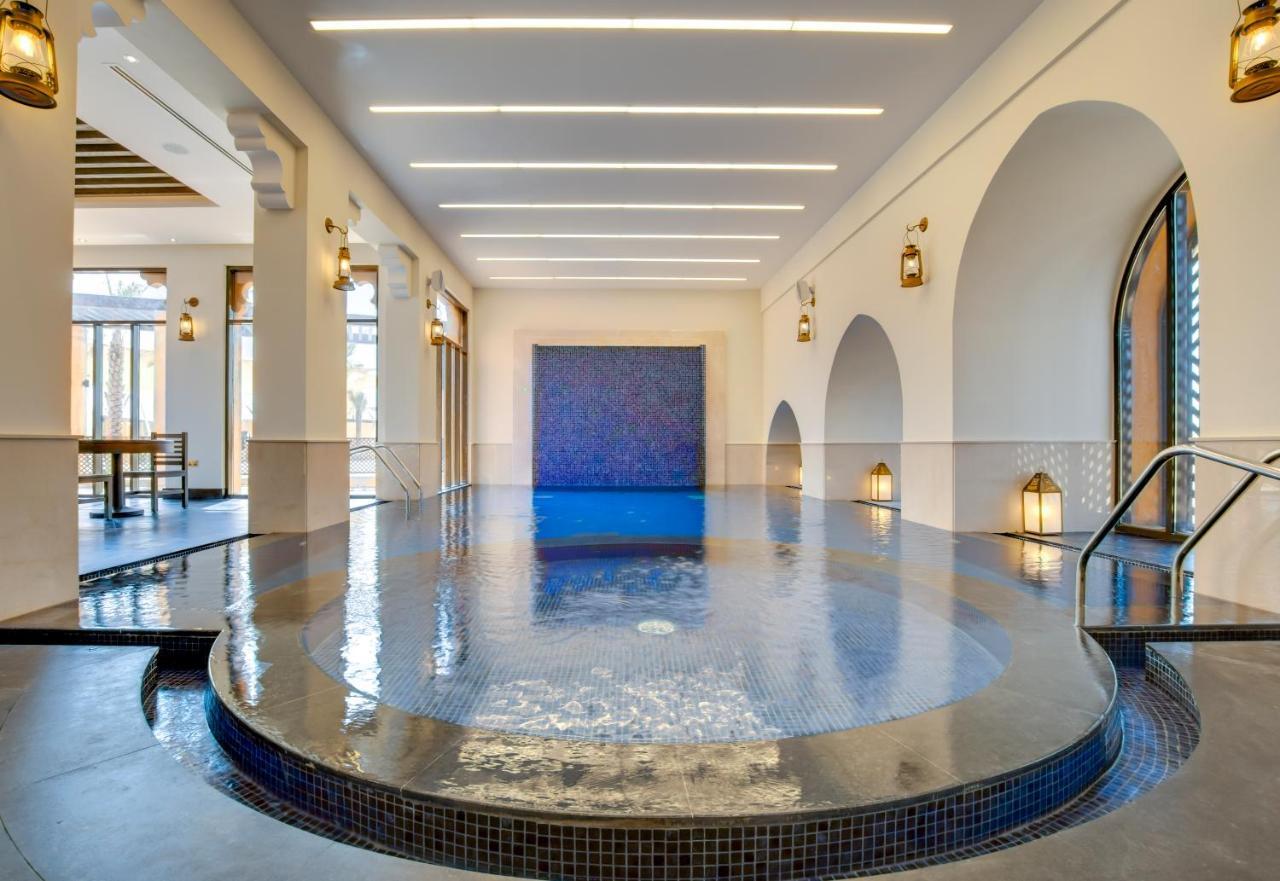 Al Badayer Retreat By Sharjah Collection Hotell Margham Exteriör bild The pool at the Four Seasons Hotel, Amman